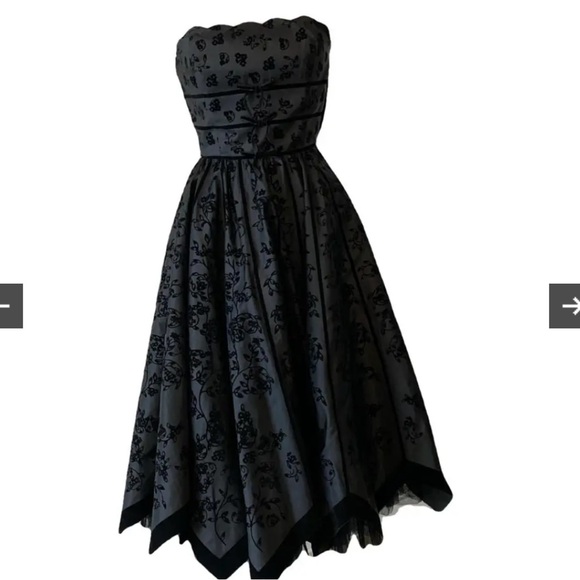 Betsey Johnson Evening Floral Print Black Velvet Pattern Fit&flare Dress Size 2 - Picture 2 of 12